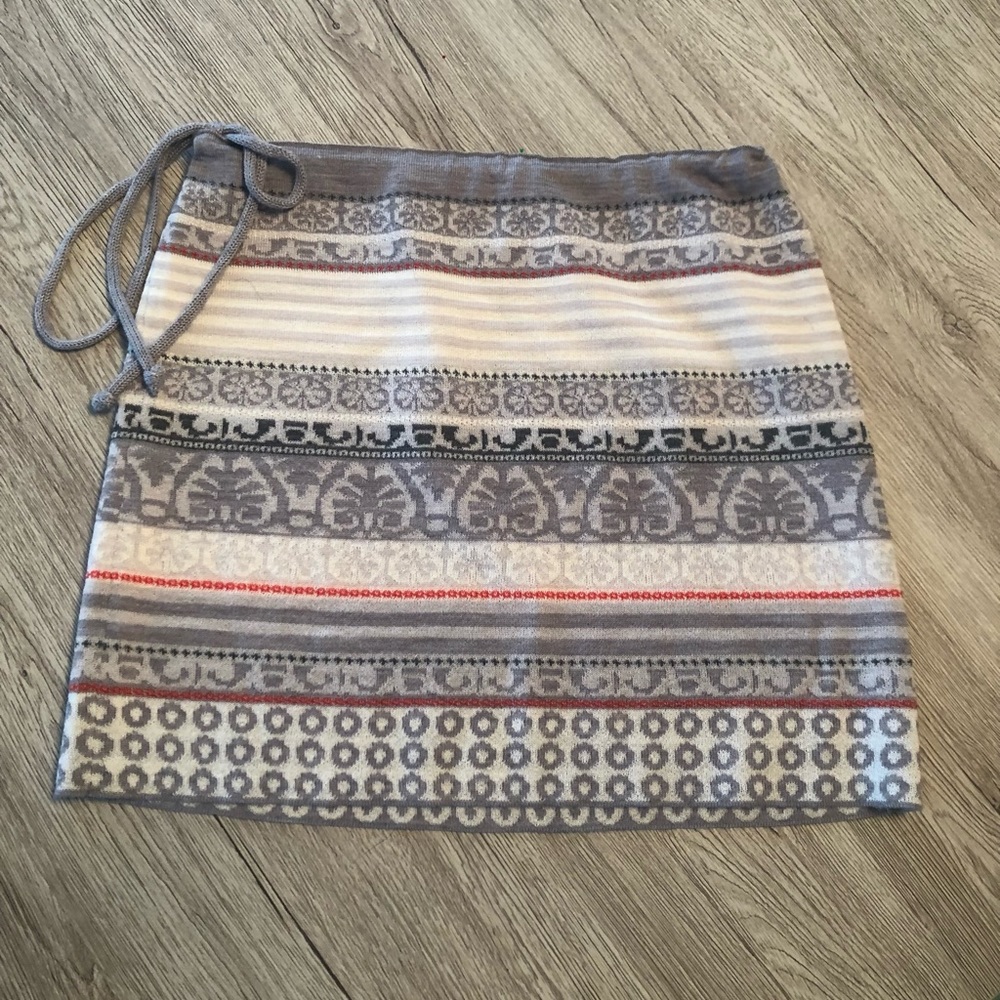 ICELANDIC DESIGN Chloe Knit Wool Mini Skirt Gray Size M NWT